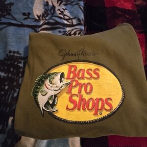 Bass Pro Shops Green Sweatshirt